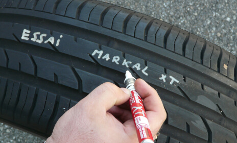 Proline XT tire